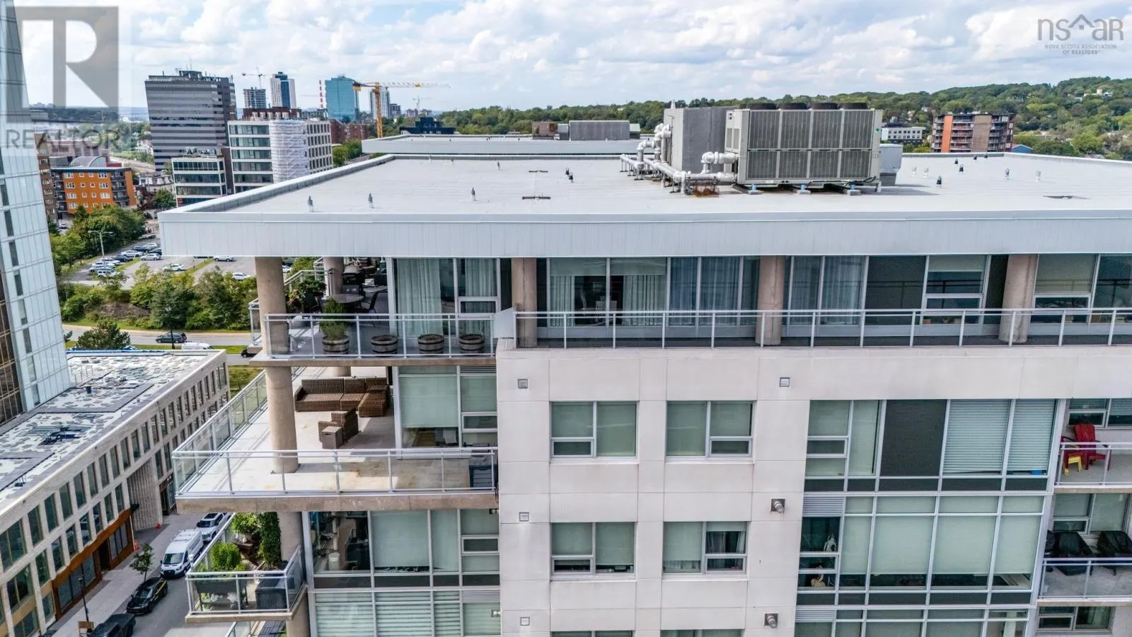 1203 31 Kings Wharf Place