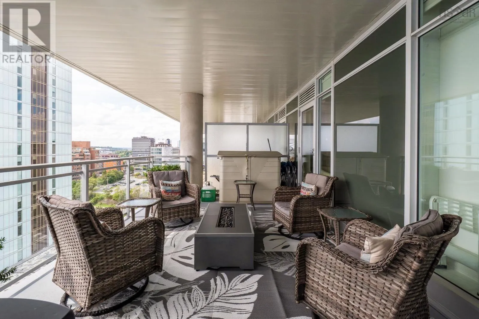 1203 31 Kings Wharf Place