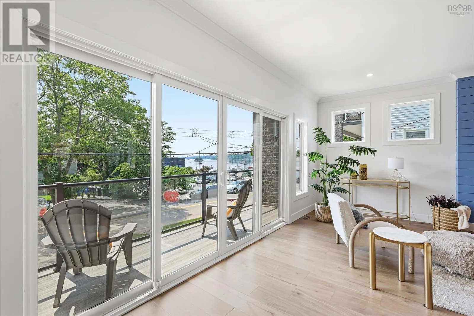 398 Shore Drive