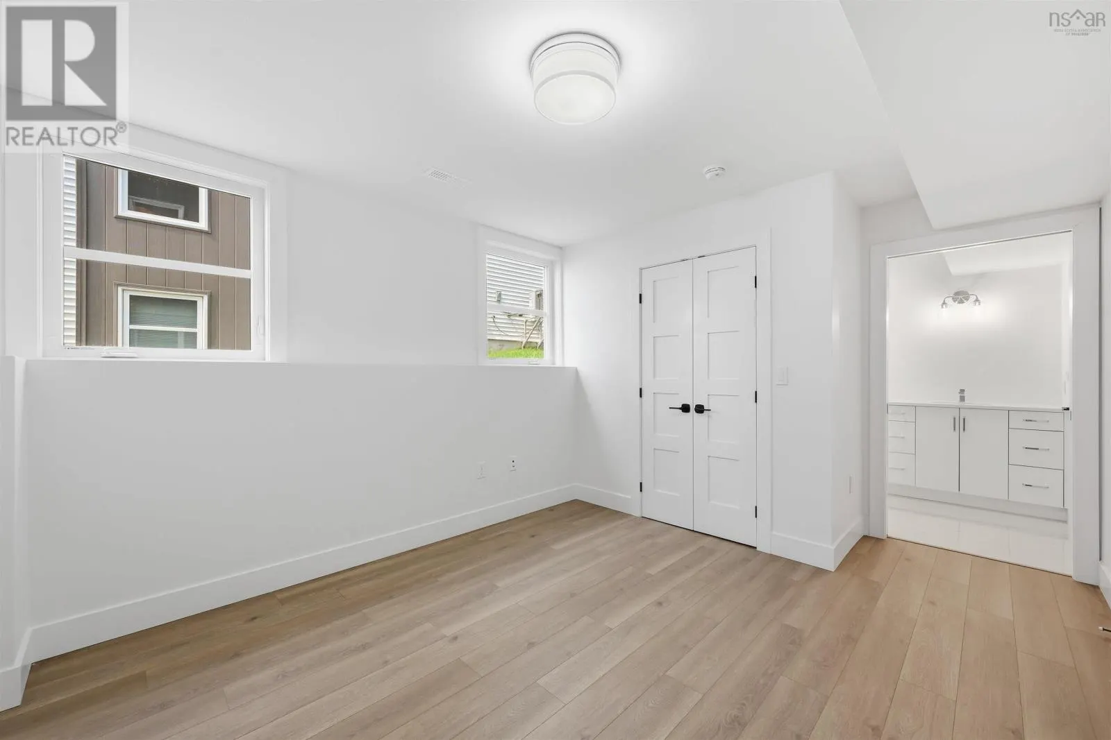 398 Shore Drive