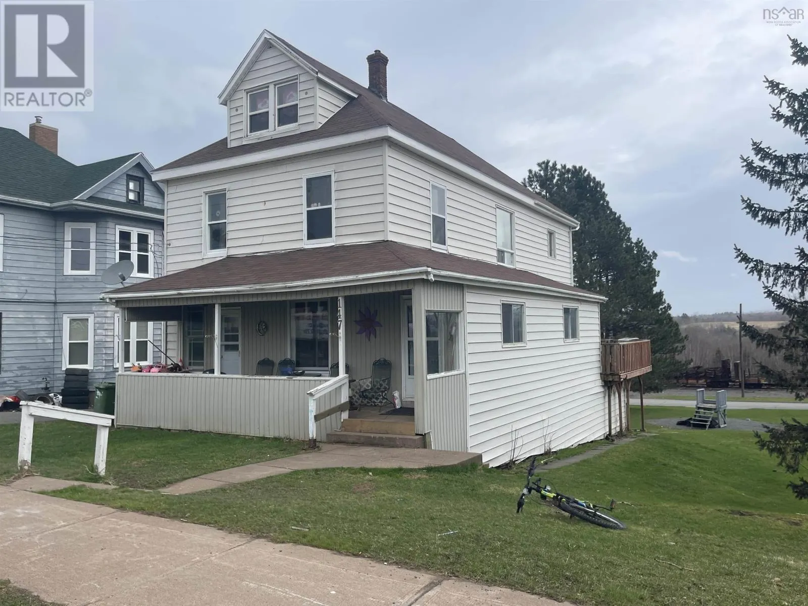 147 MacKay Street