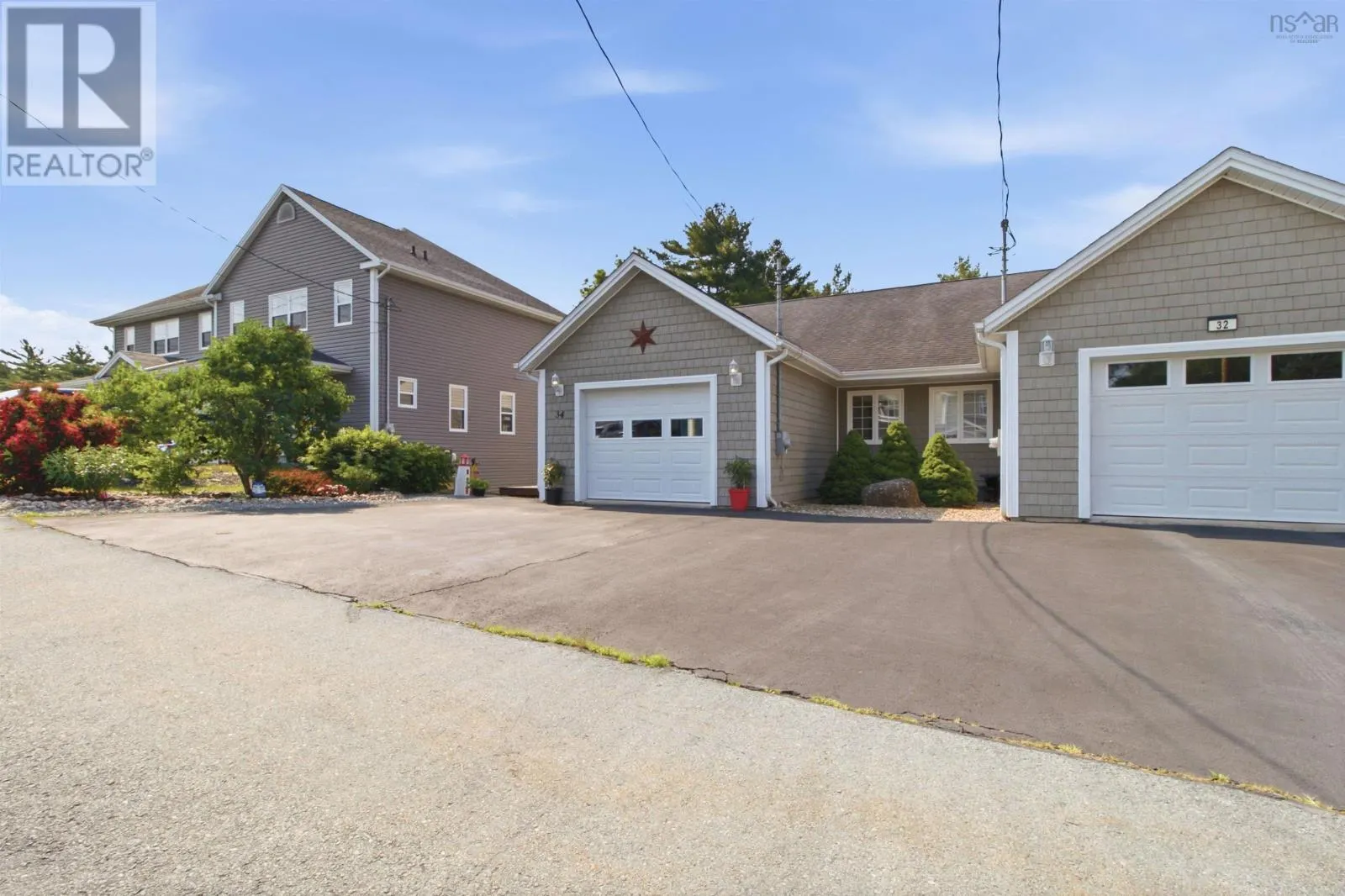 34 Etna Street