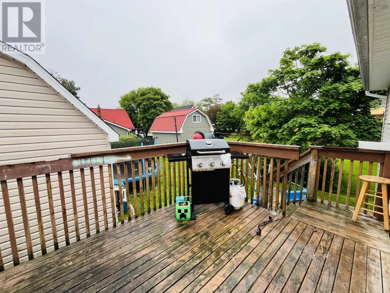 21 Snowden Avenue