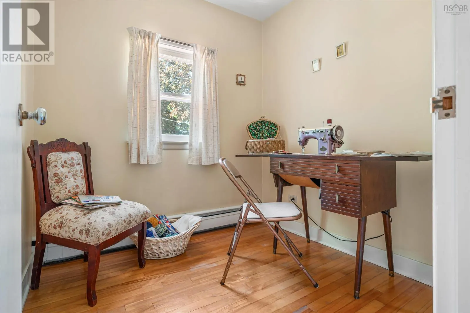 7 ROOSEVELT Avenue