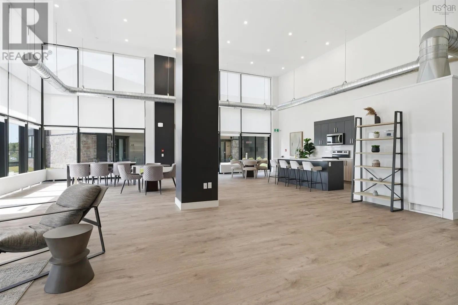 1602 72 Seapoint Road