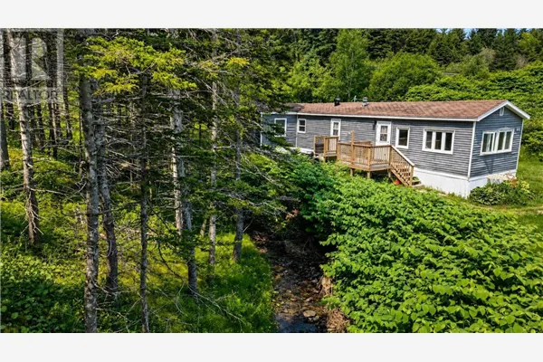 75 Broad Cove Banks Road