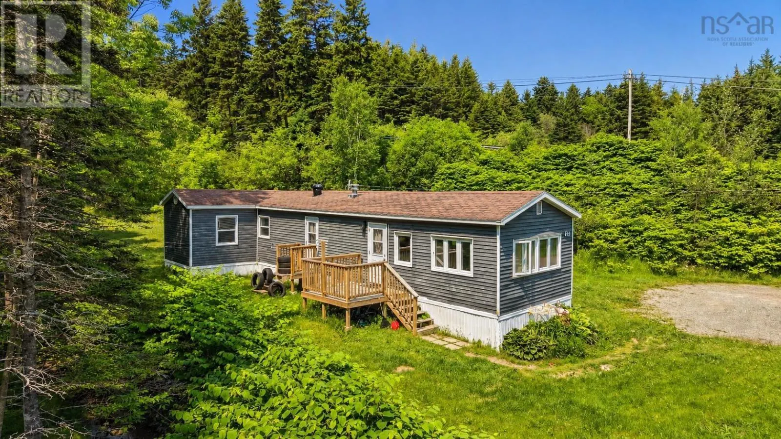 75 Broad Cove Banks Road