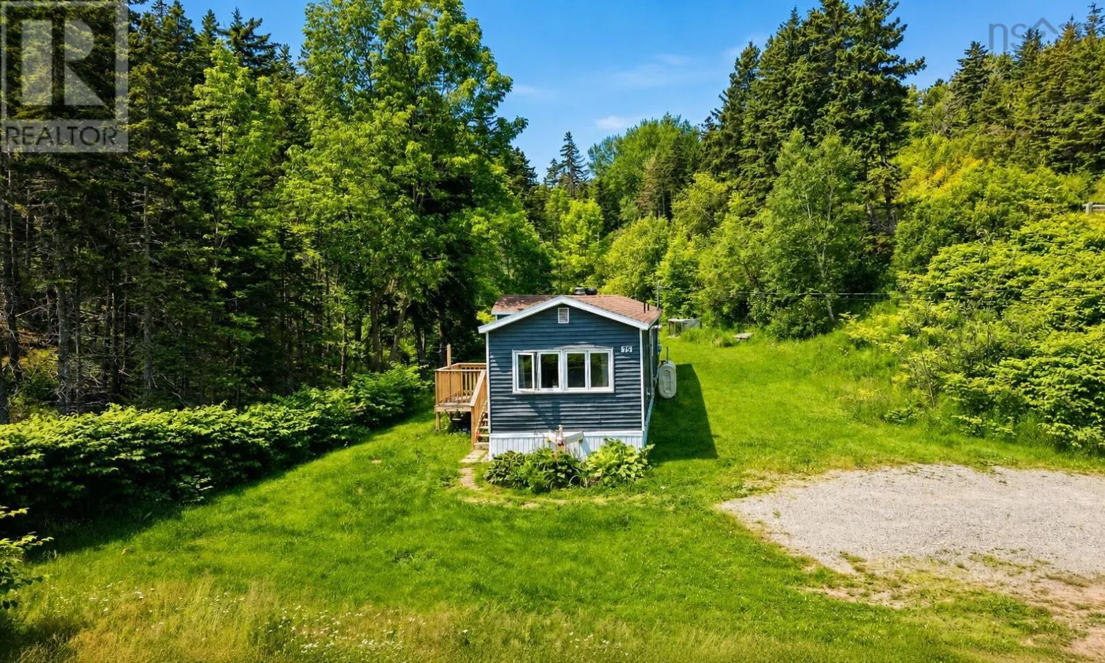 75 Broad Cove Banks Road