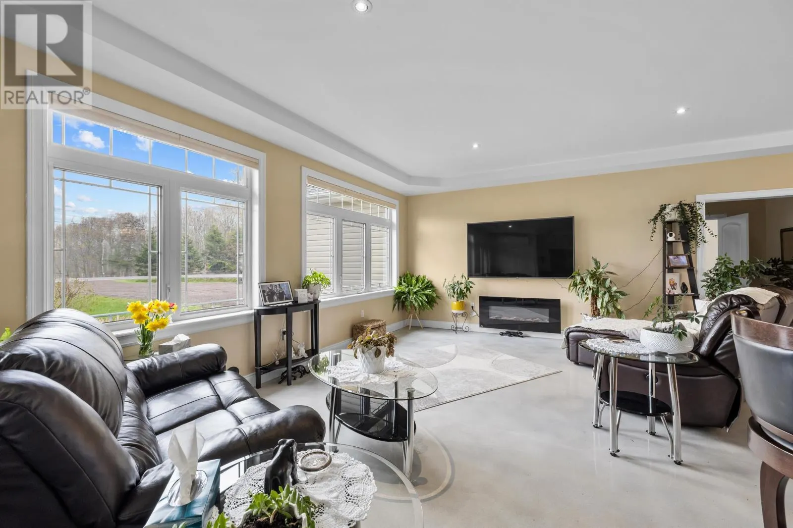 835 Rustico Road