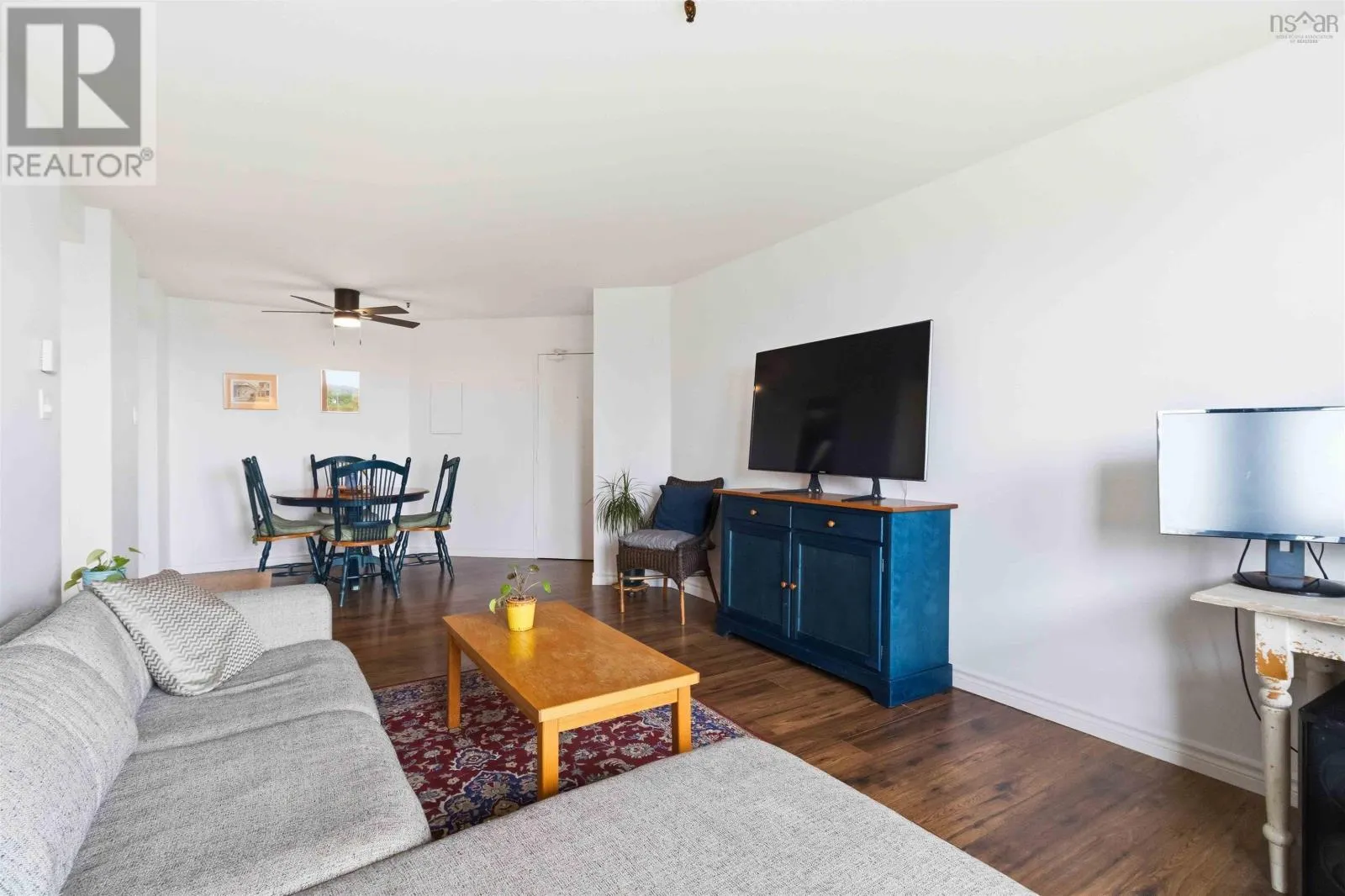 230 281 Windmill Road