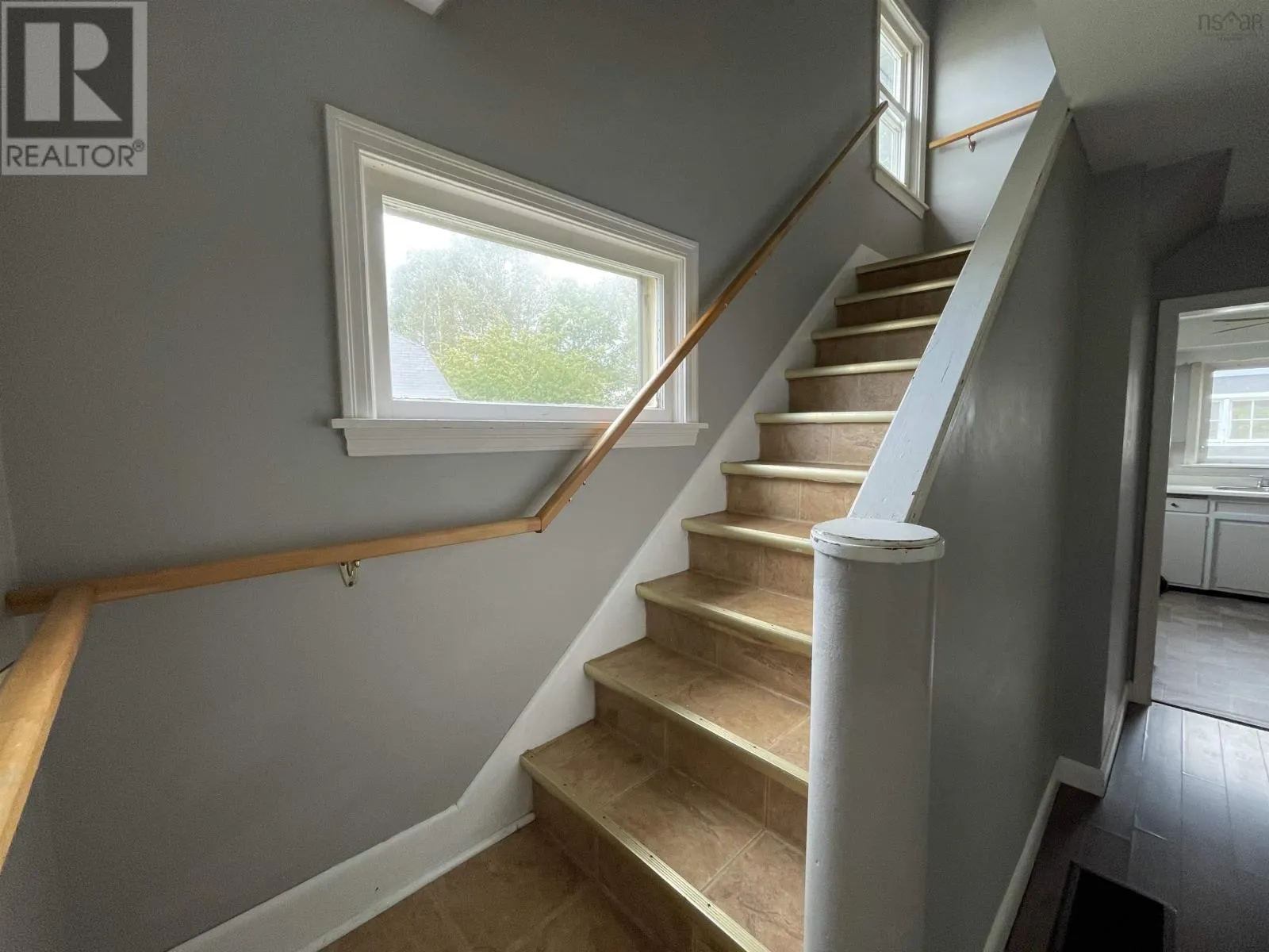 63 Sutherland Street