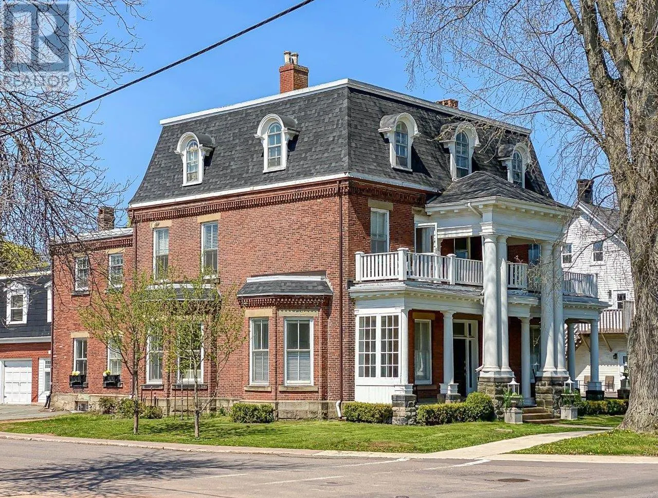 2 Ambrose Street