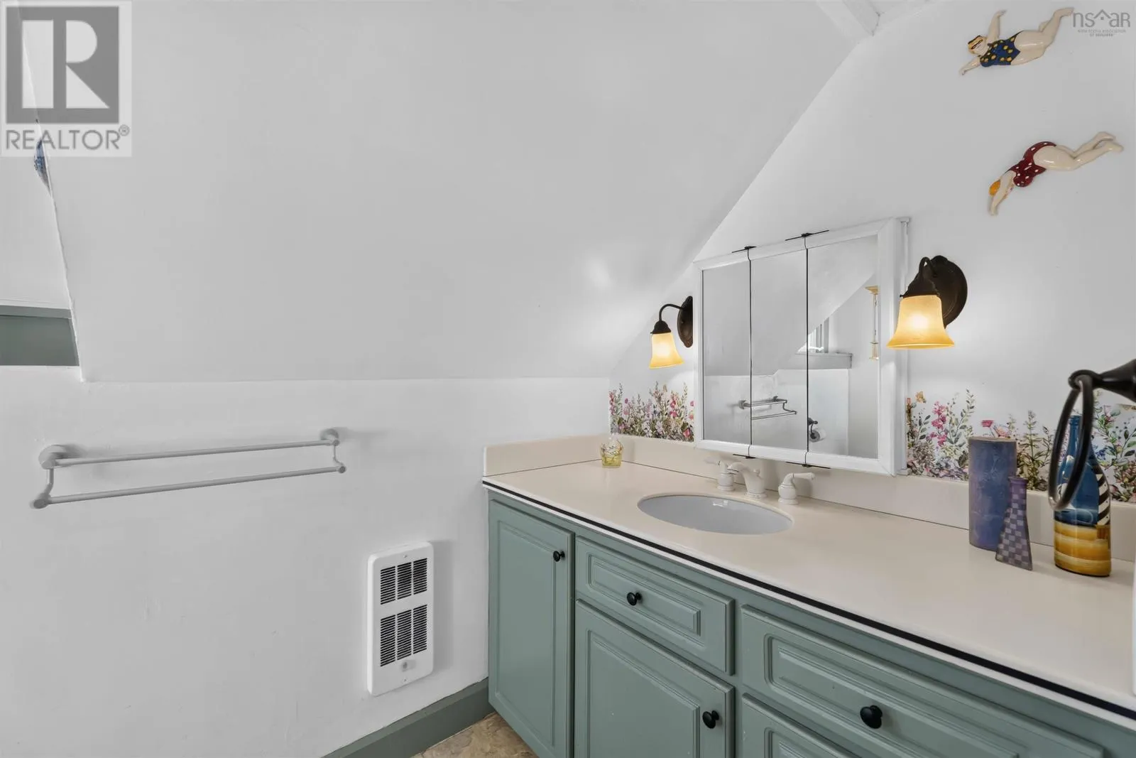 502 Riverside Road