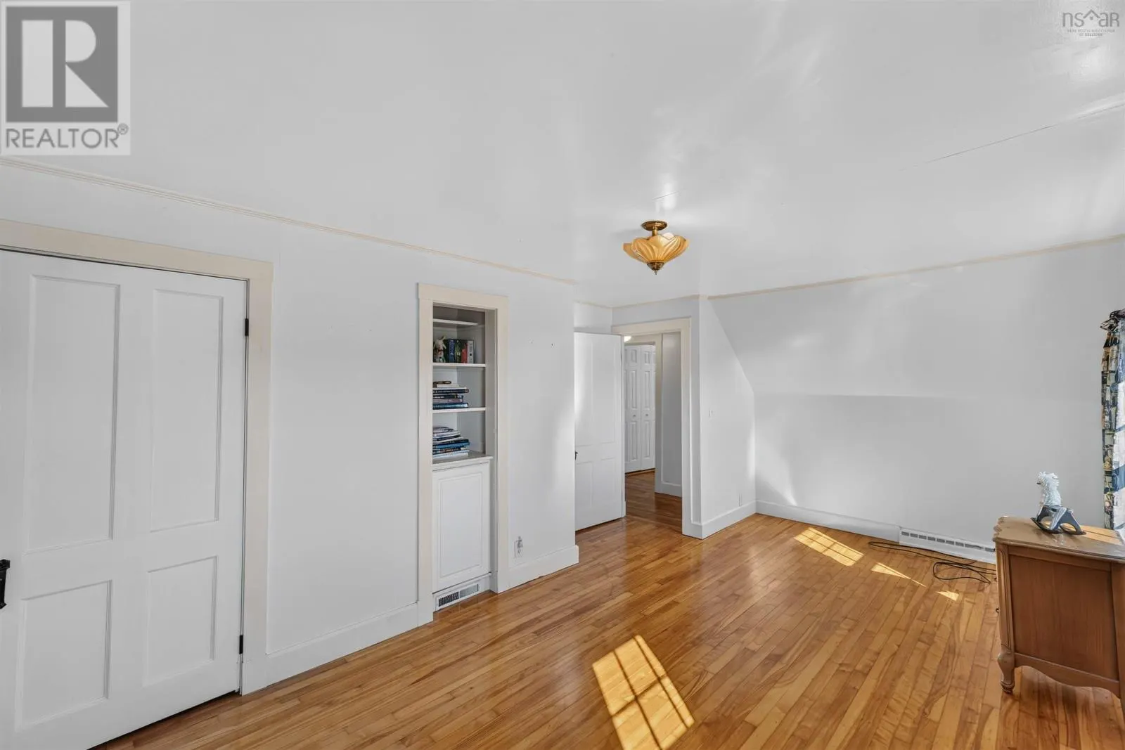 502 Riverside Road