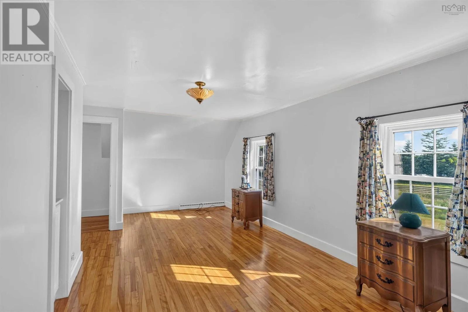 502 Riverside Road
