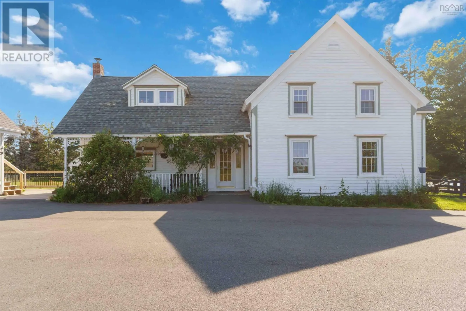 502 Riverside Road