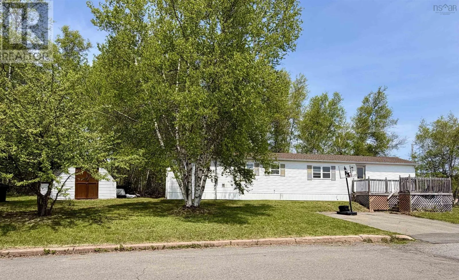 60 Rosewood Drive