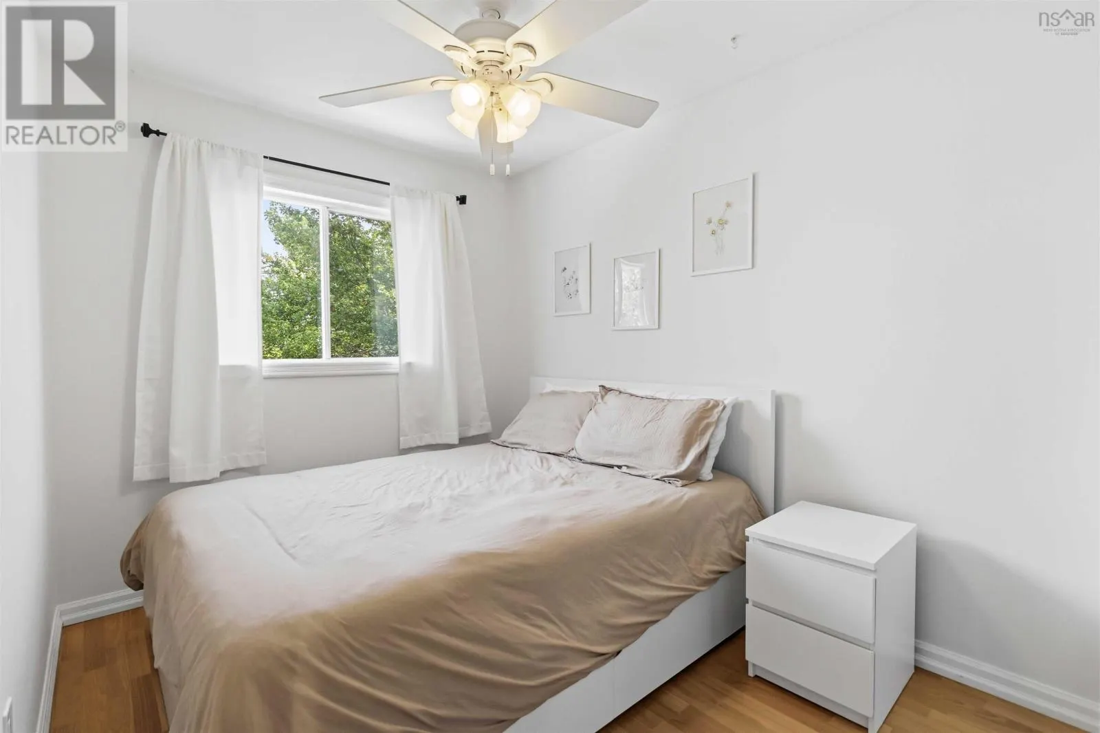 1 Fir Tree Lane