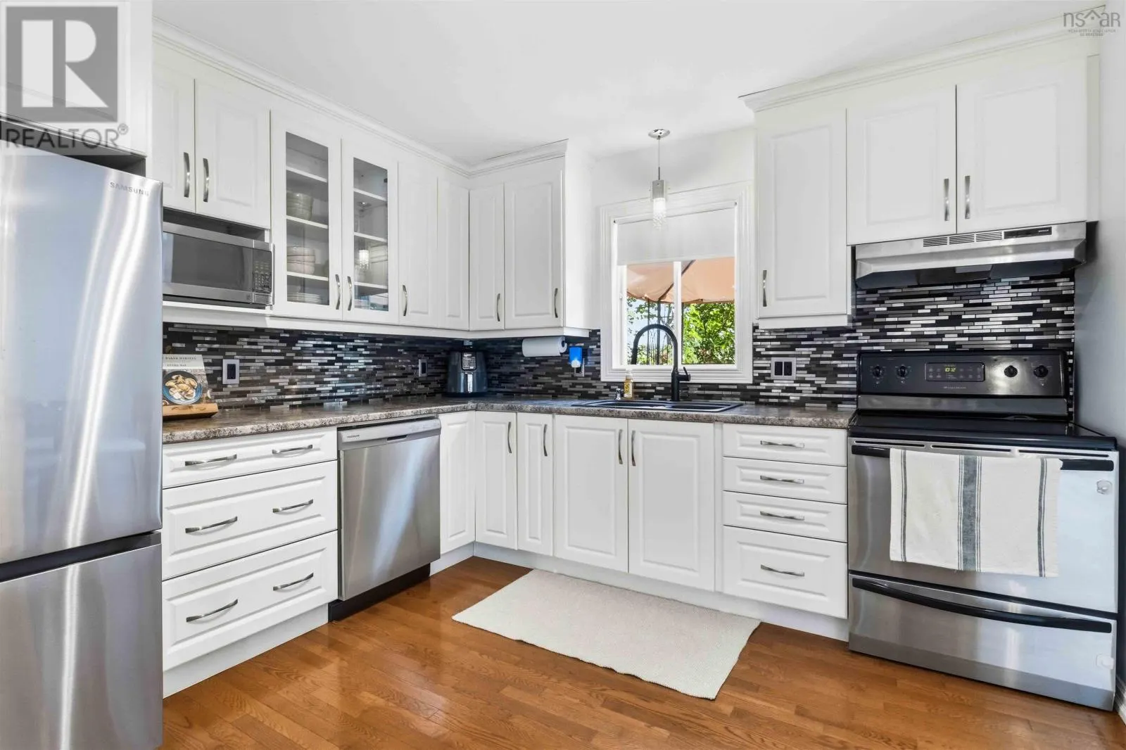 1 Fir Tree Lane
