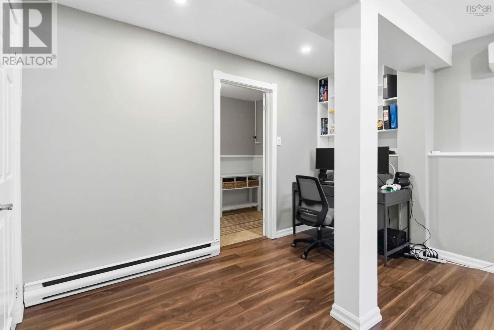 1 Fir Tree Lane