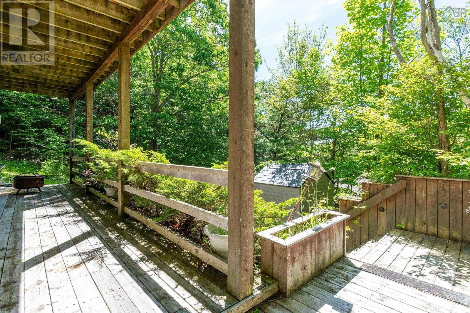 69 Meadowbrook Drive