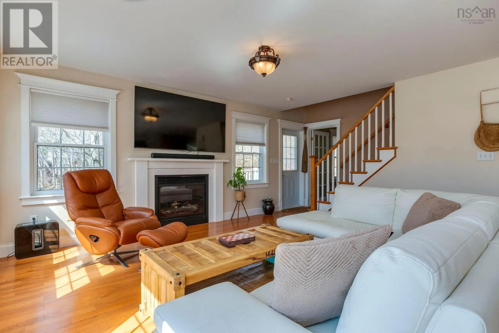 69 Meadowbrook Drive