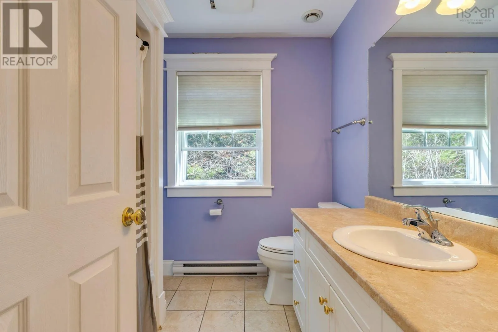 69 Meadowbrook Drive