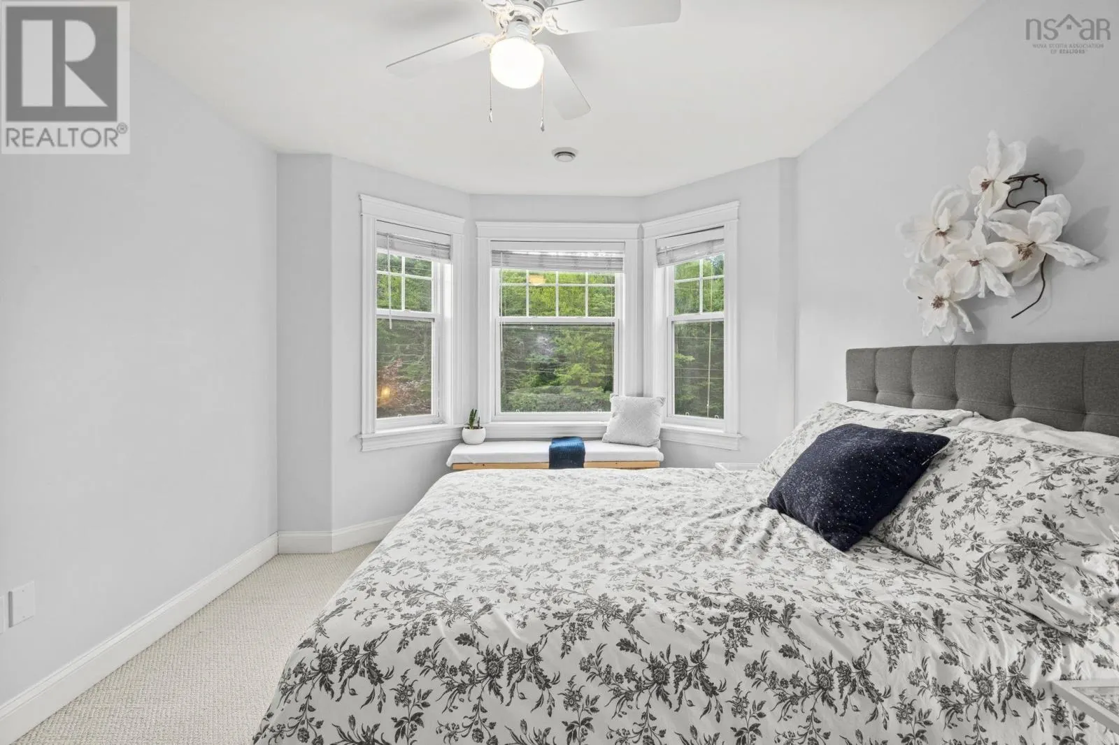 38 Greenside Lane
