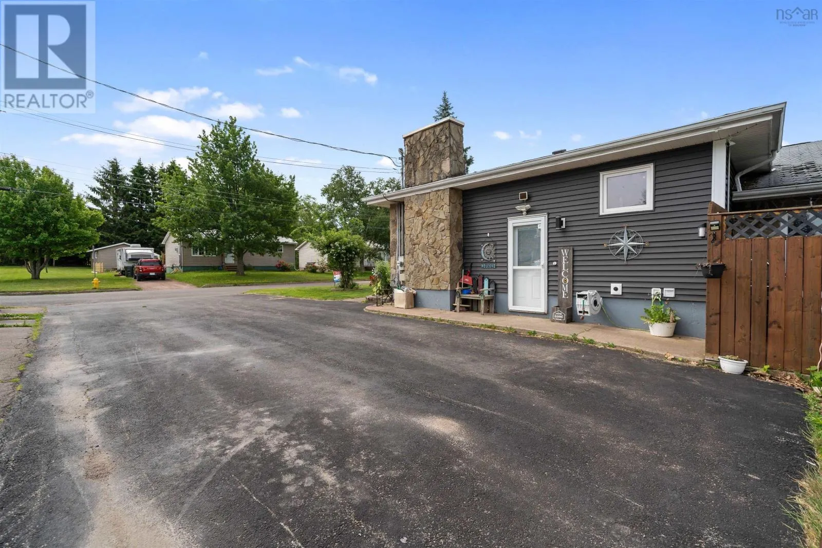 16 Rogers Avenue