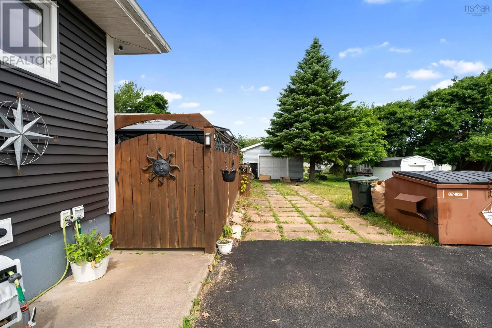 16 Rogers Avenue