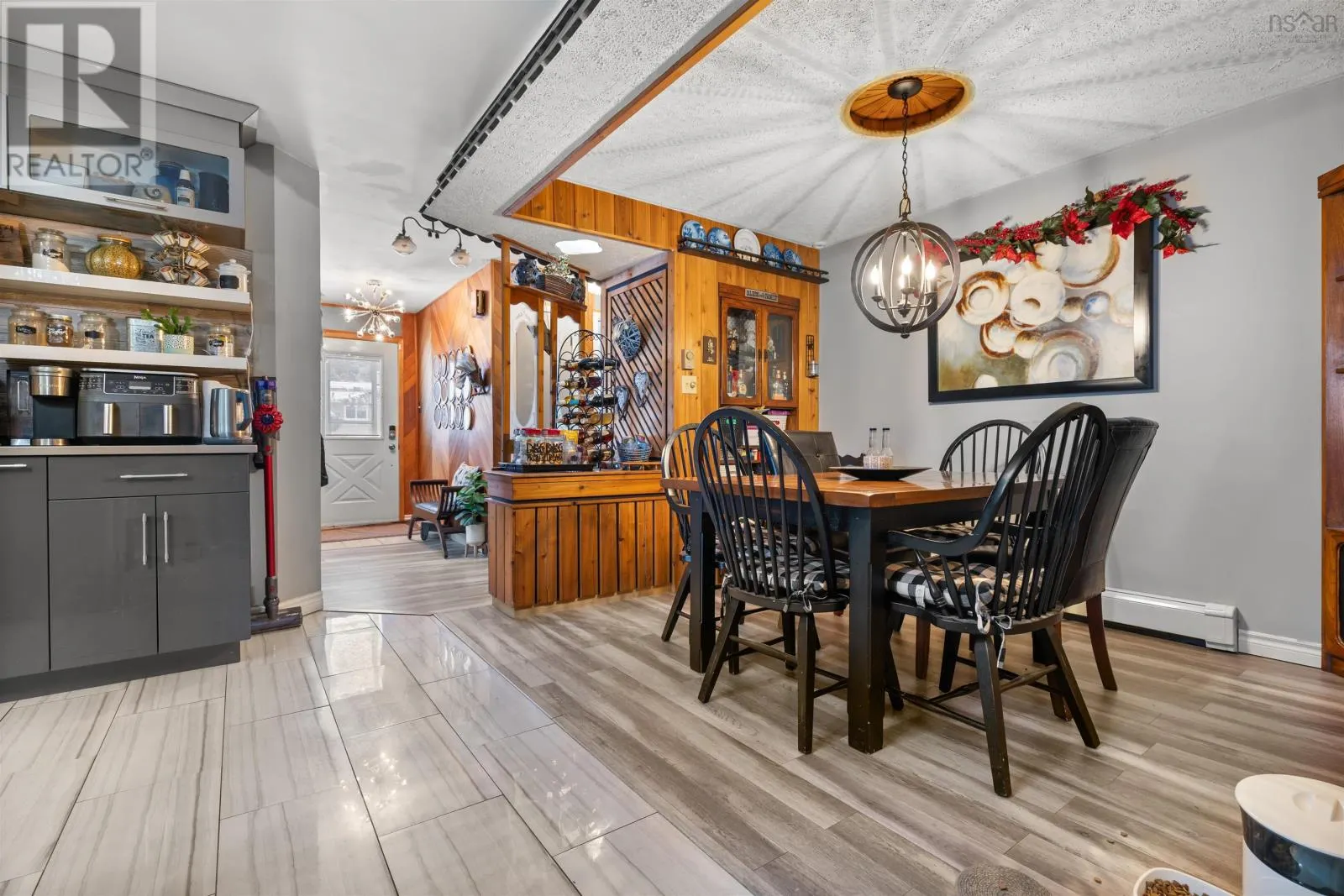 16 Rogers Avenue