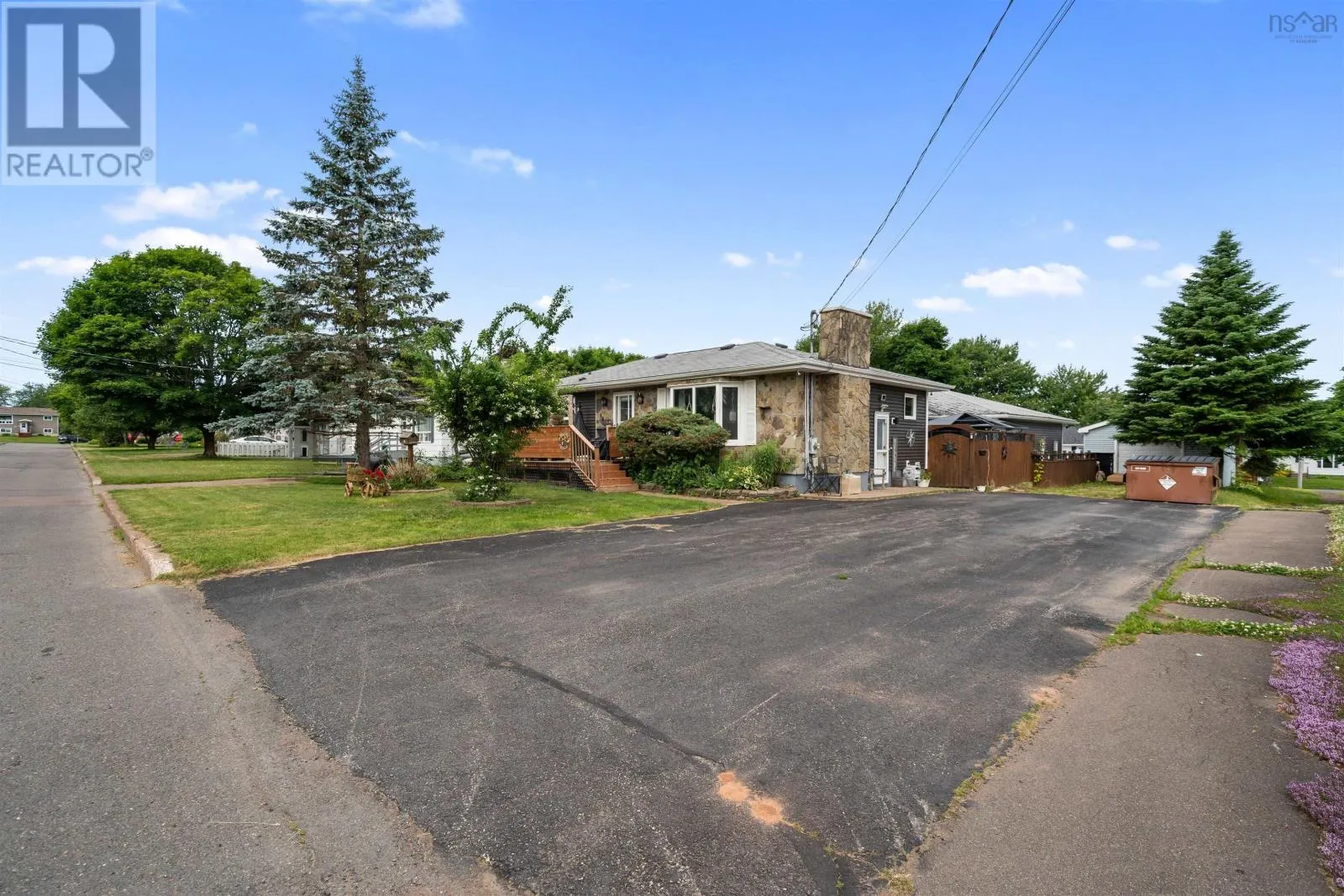 16 Rogers Avenue