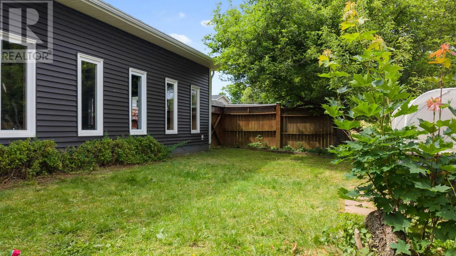16 Rogers Avenue