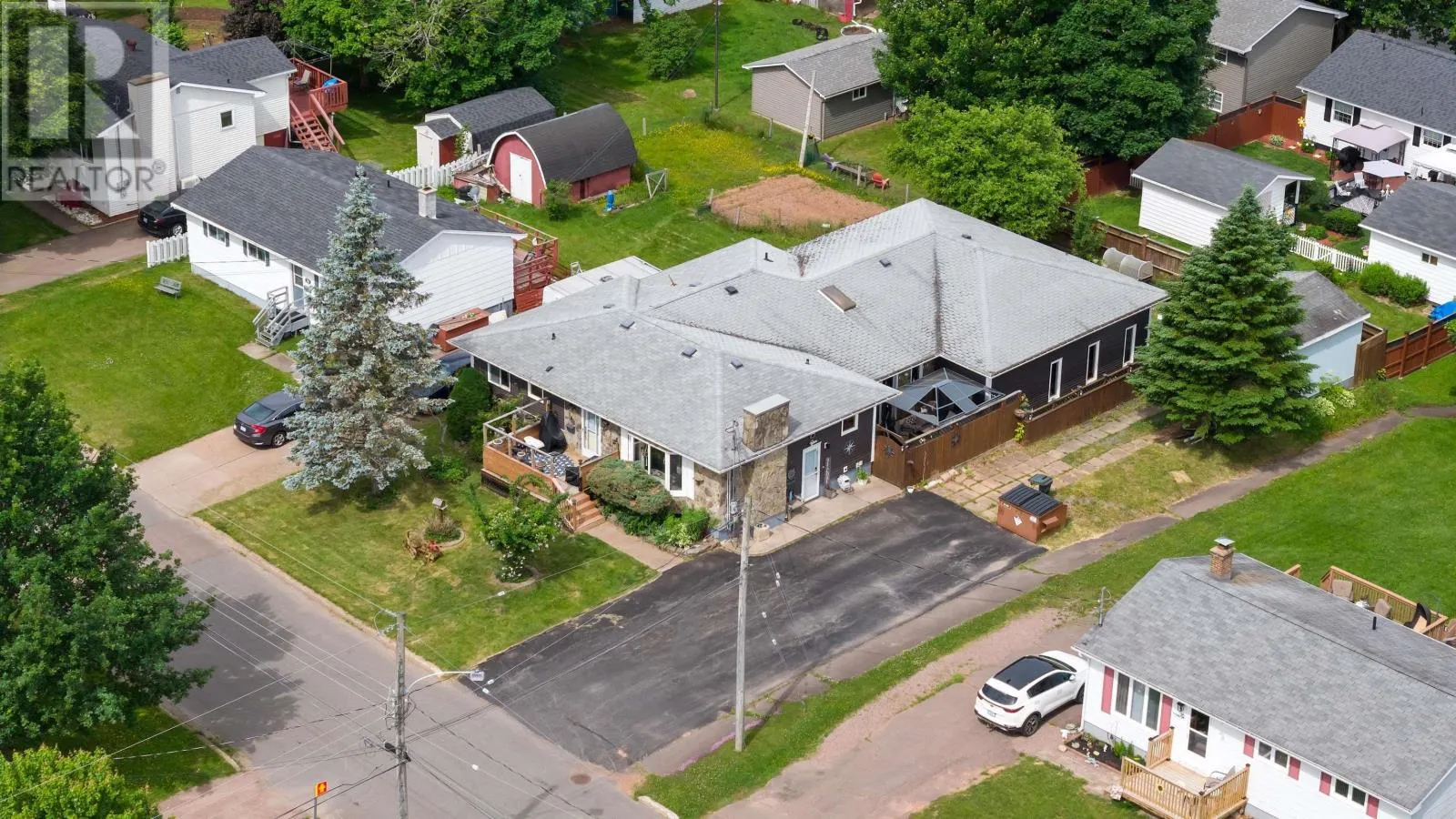 16 Rogers Avenue