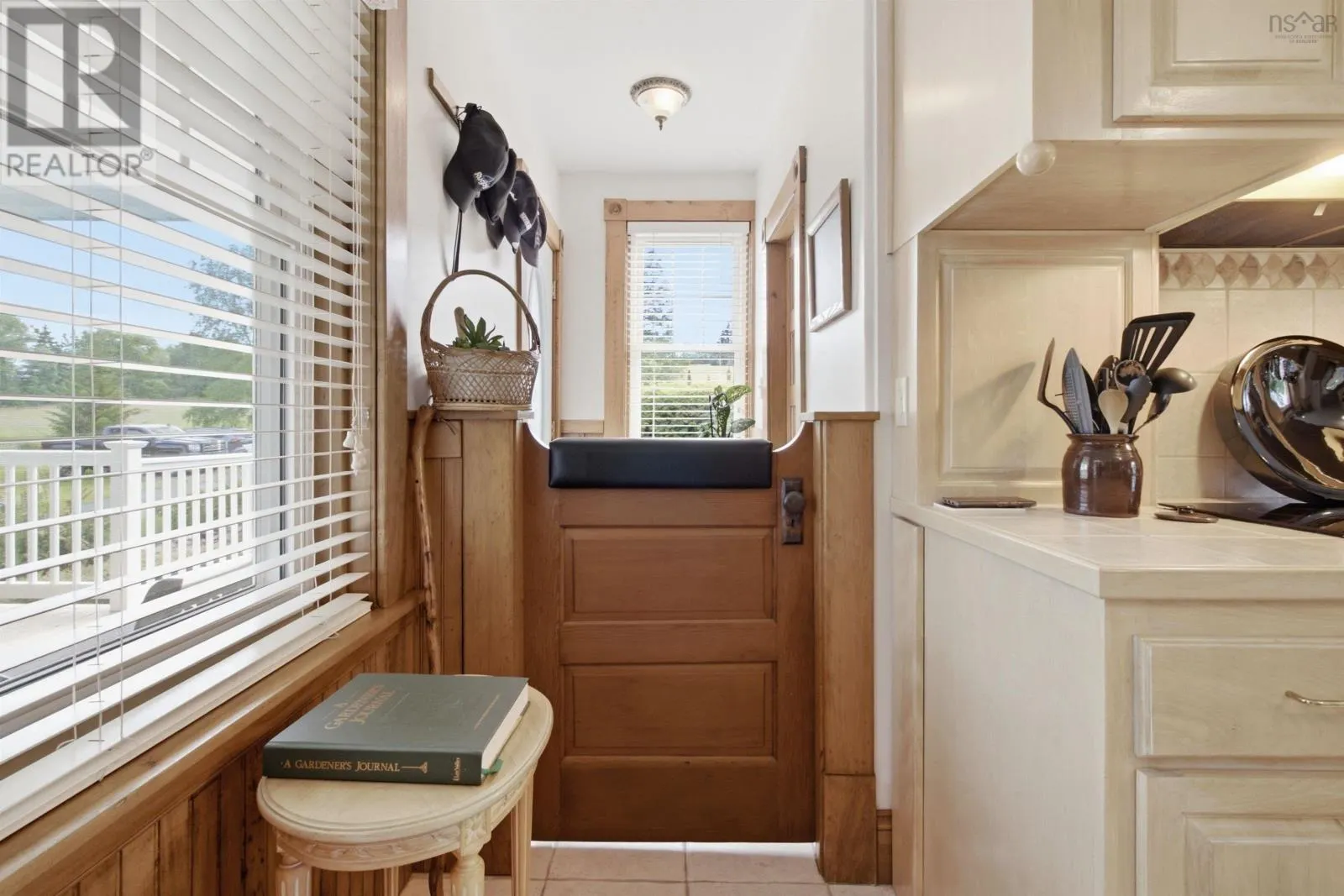 5773 Stellarton Trafalgar Road