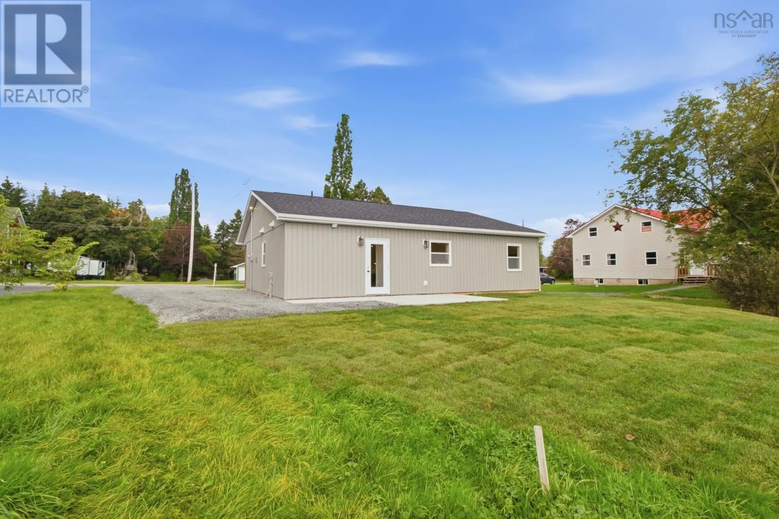 39 Asquith Avenue