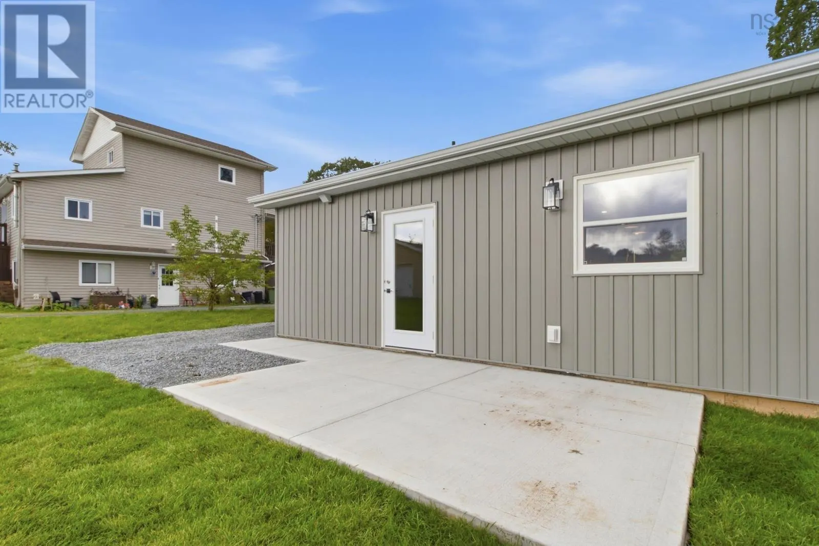 39 Asquith Avenue
