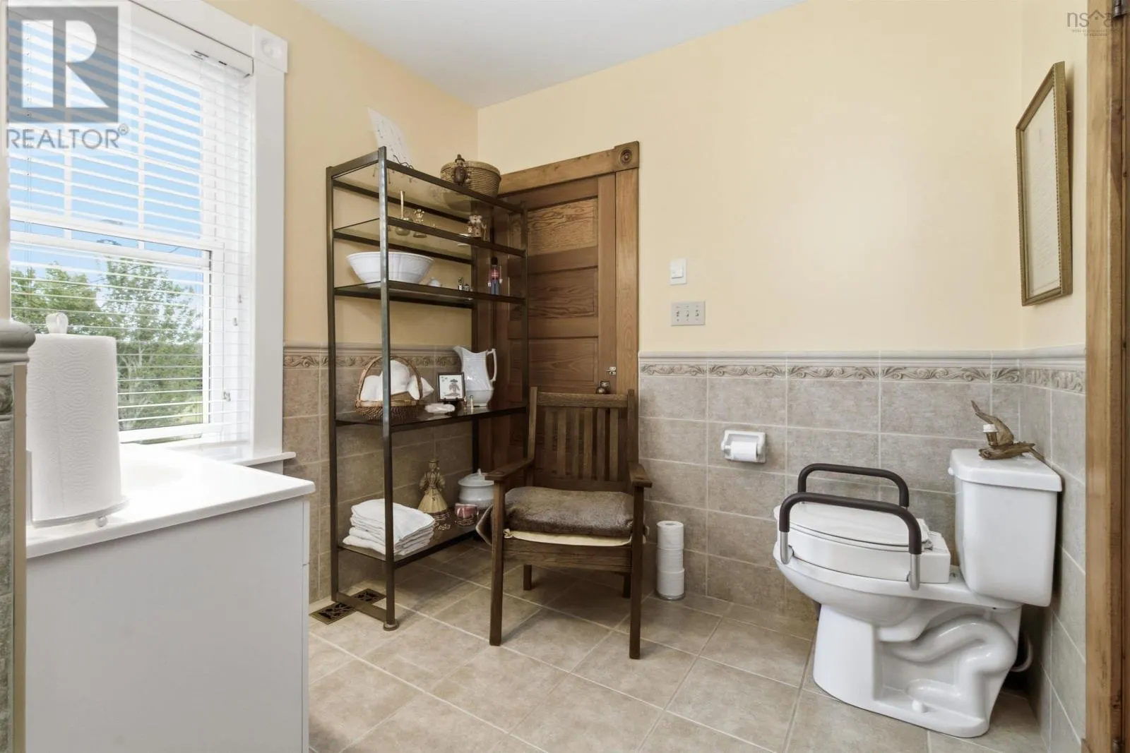 5773 Stellarton Trafalgar Road