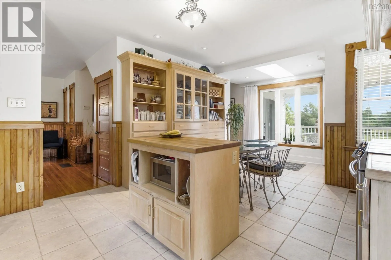 5773 Stellarton Trafalgar Road