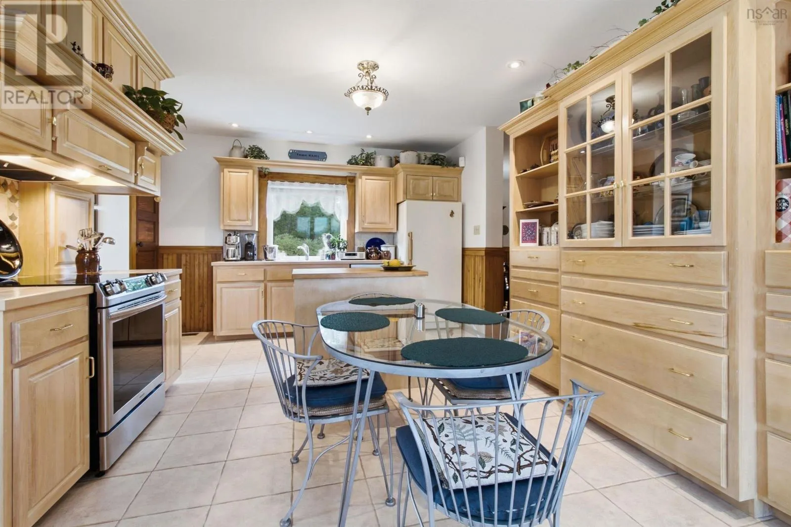 5773 Stellarton Trafalgar Road