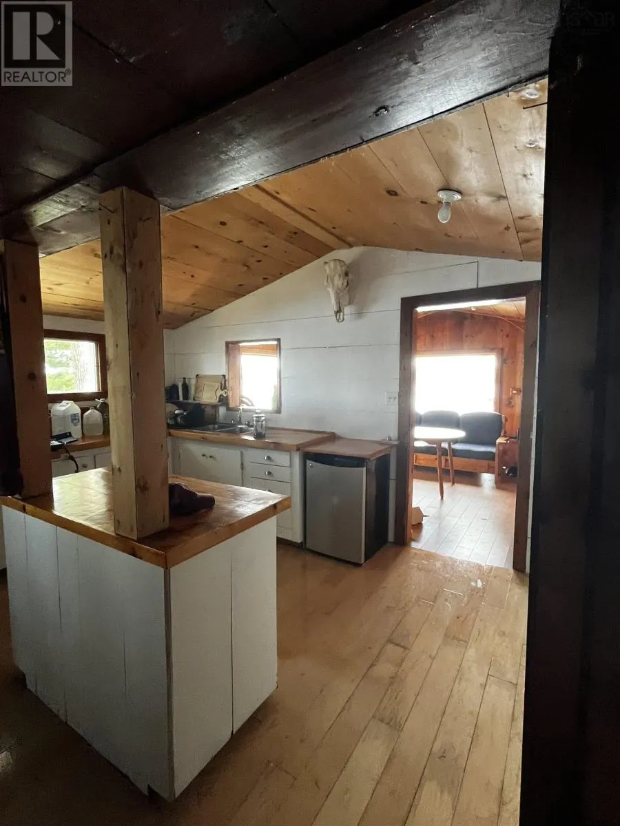 1 Beaver Island Road
