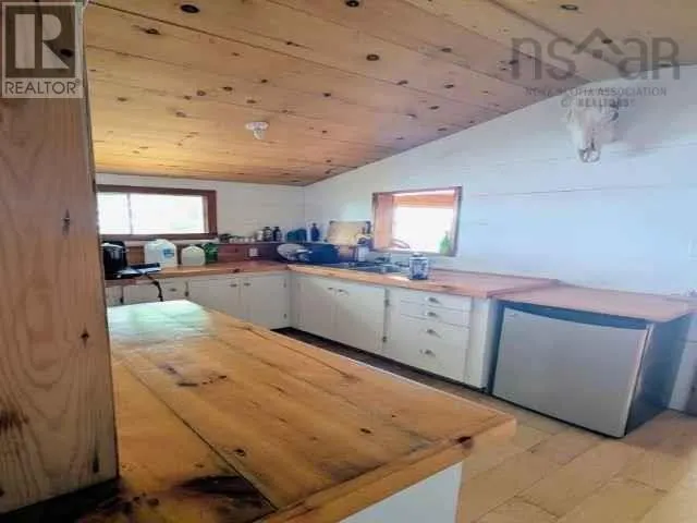 1 Beaver Island Road
