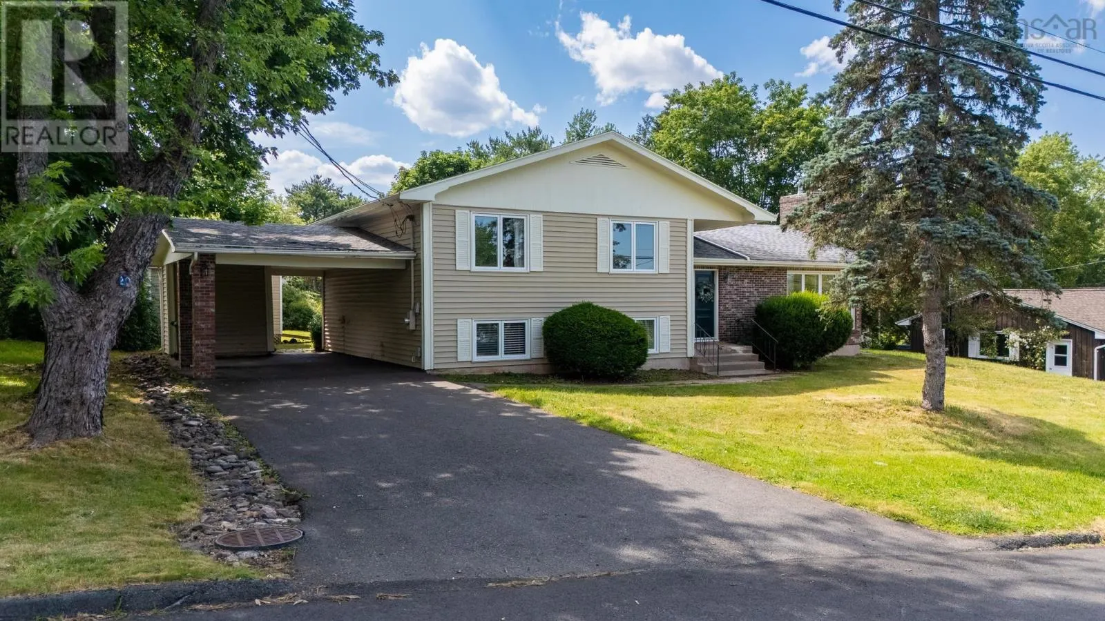 20 Grandview Drive