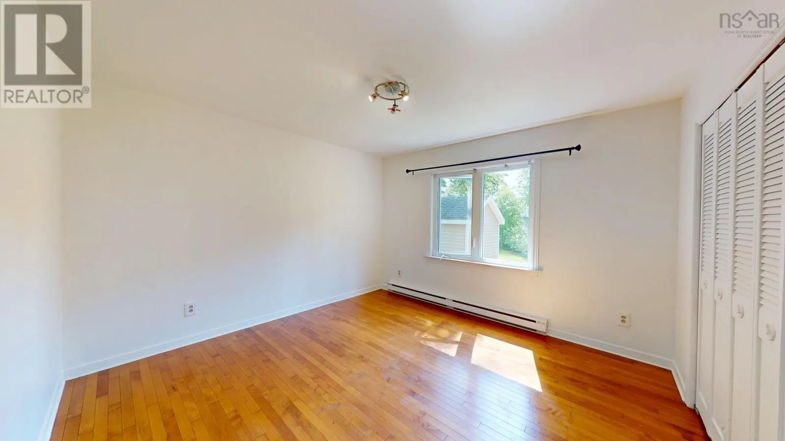 20 Grandview Drive