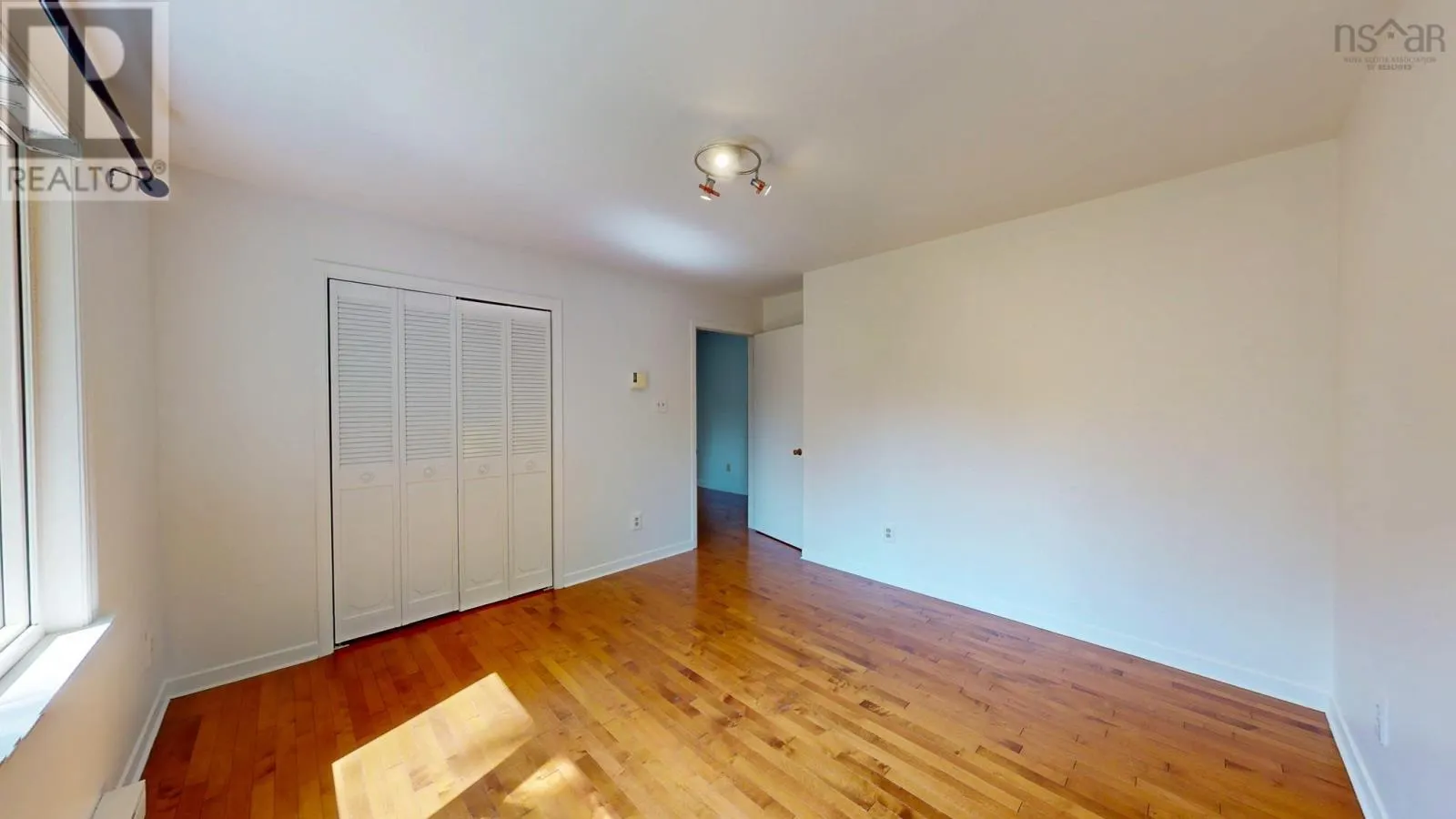 20 Grandview Drive