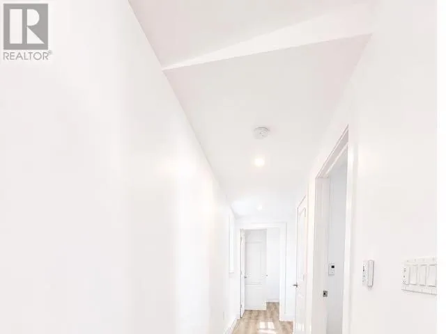 15 Wolfe Avenue