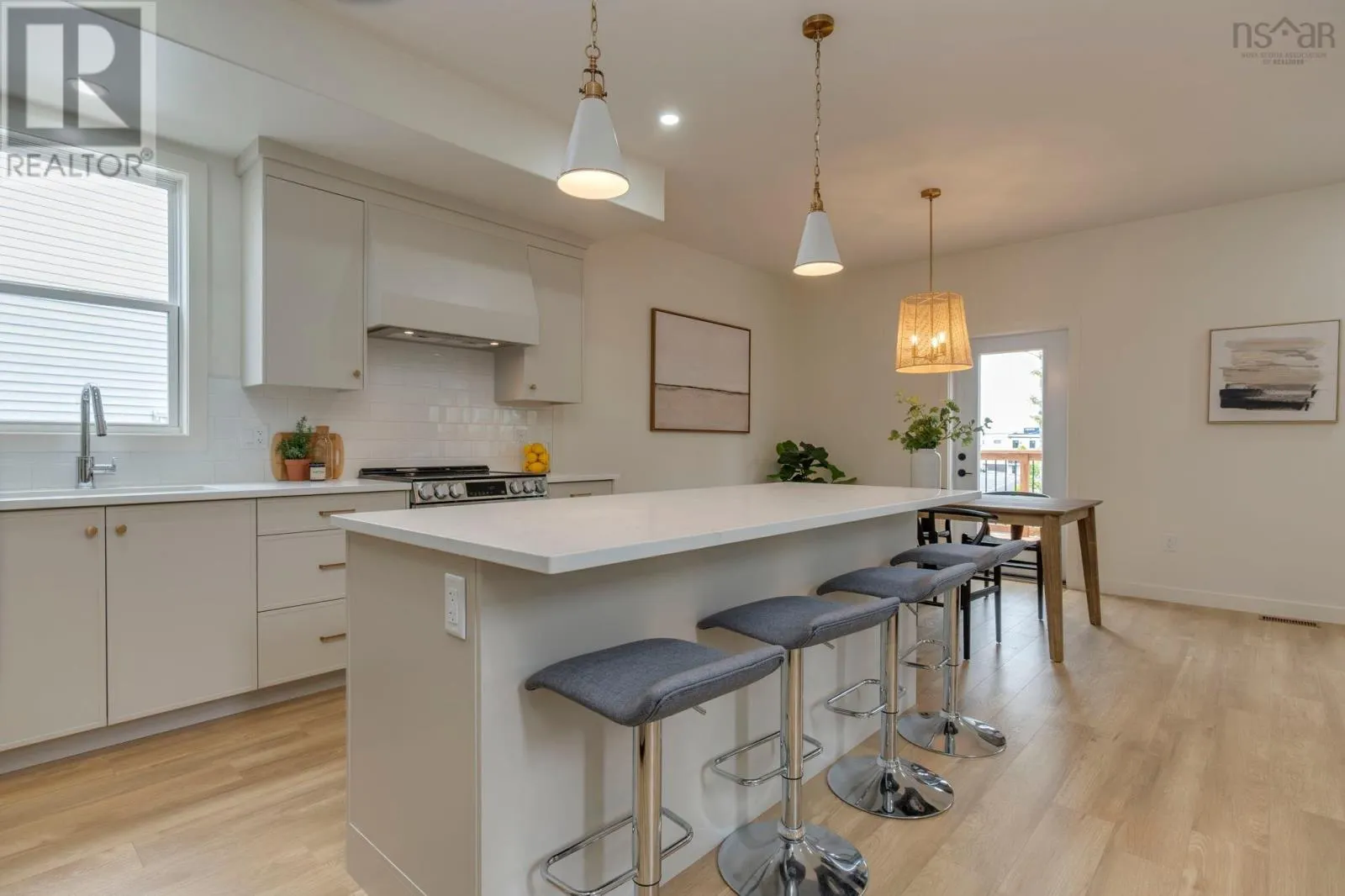 GW-5 32 Gardenia Way