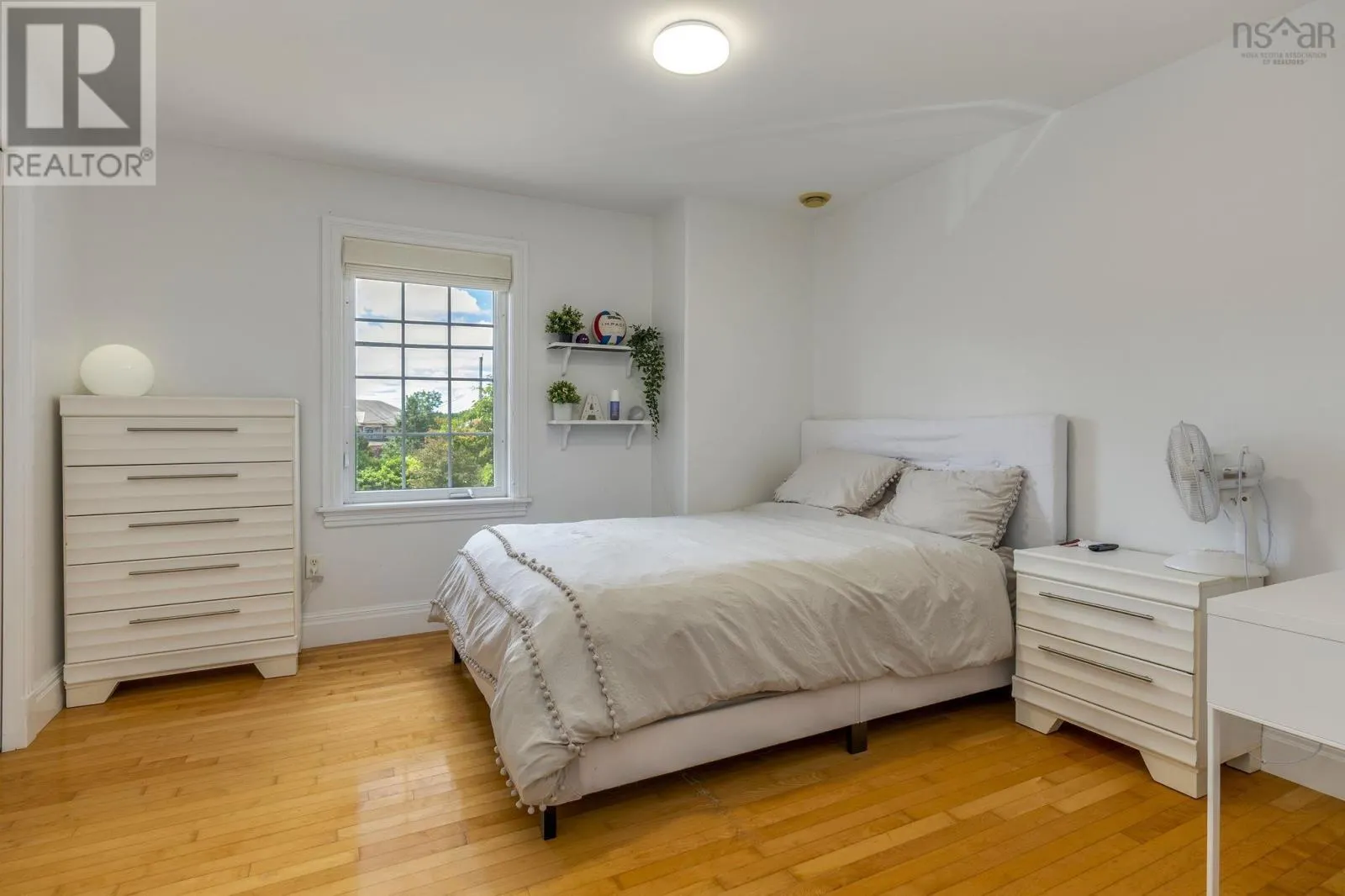 88 BellBrook Crescent