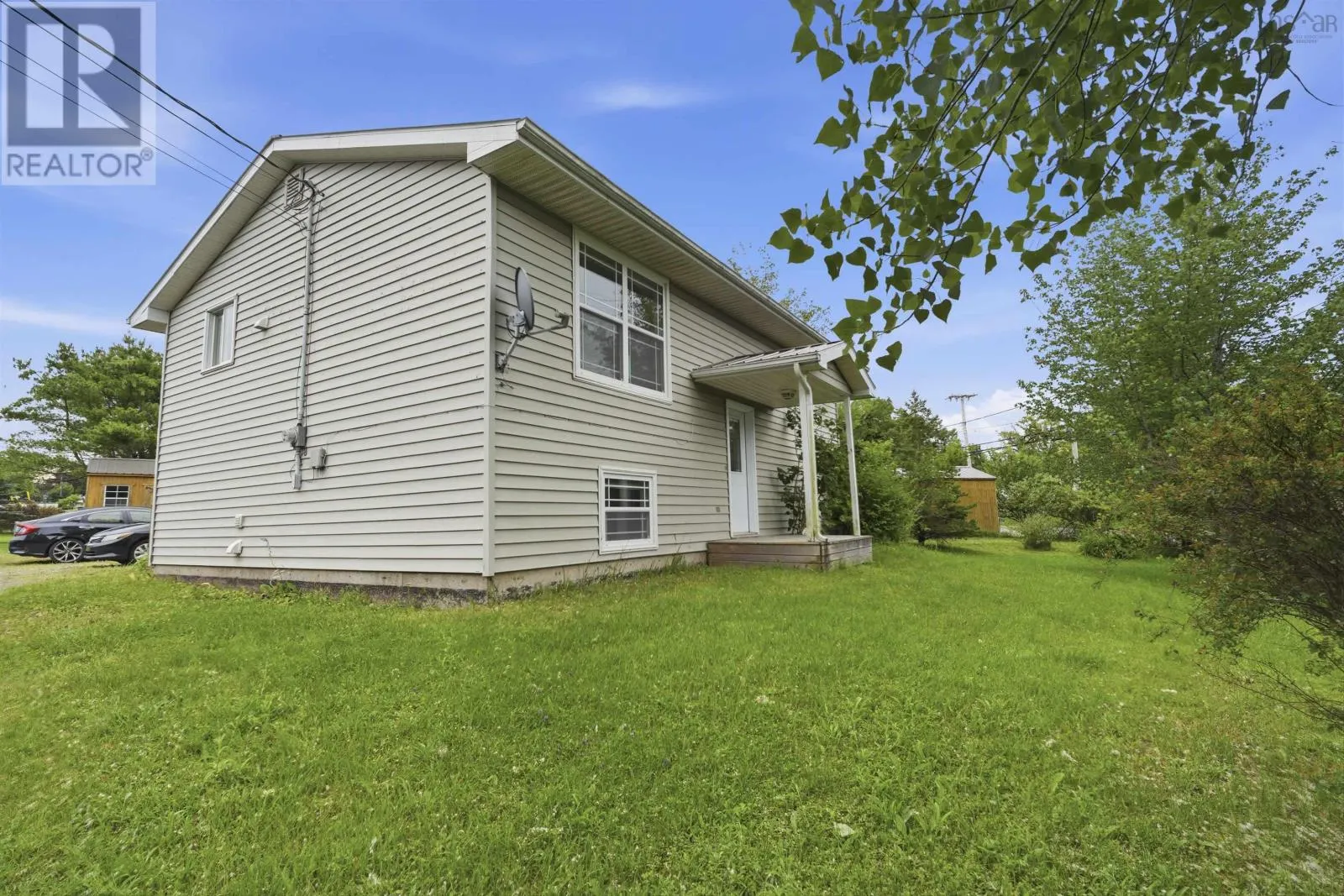 3 Windcrest Avenue