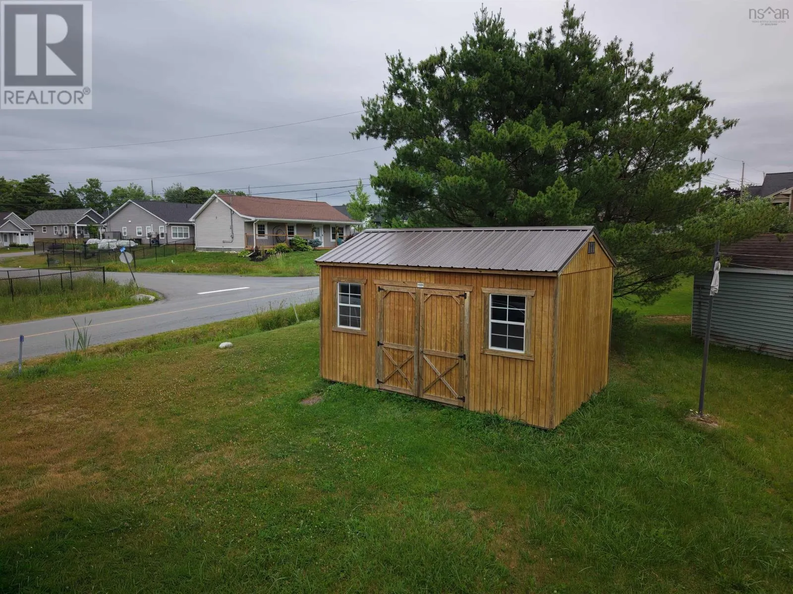 3 Windcrest Avenue
